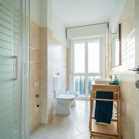 شقة Guesthost - Comfy Flat X4 Close To The Center *