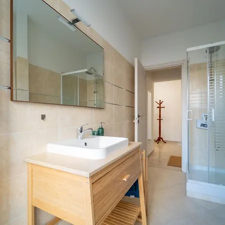 شقة Guesthost - Comfy Flat X4 Close To The Center